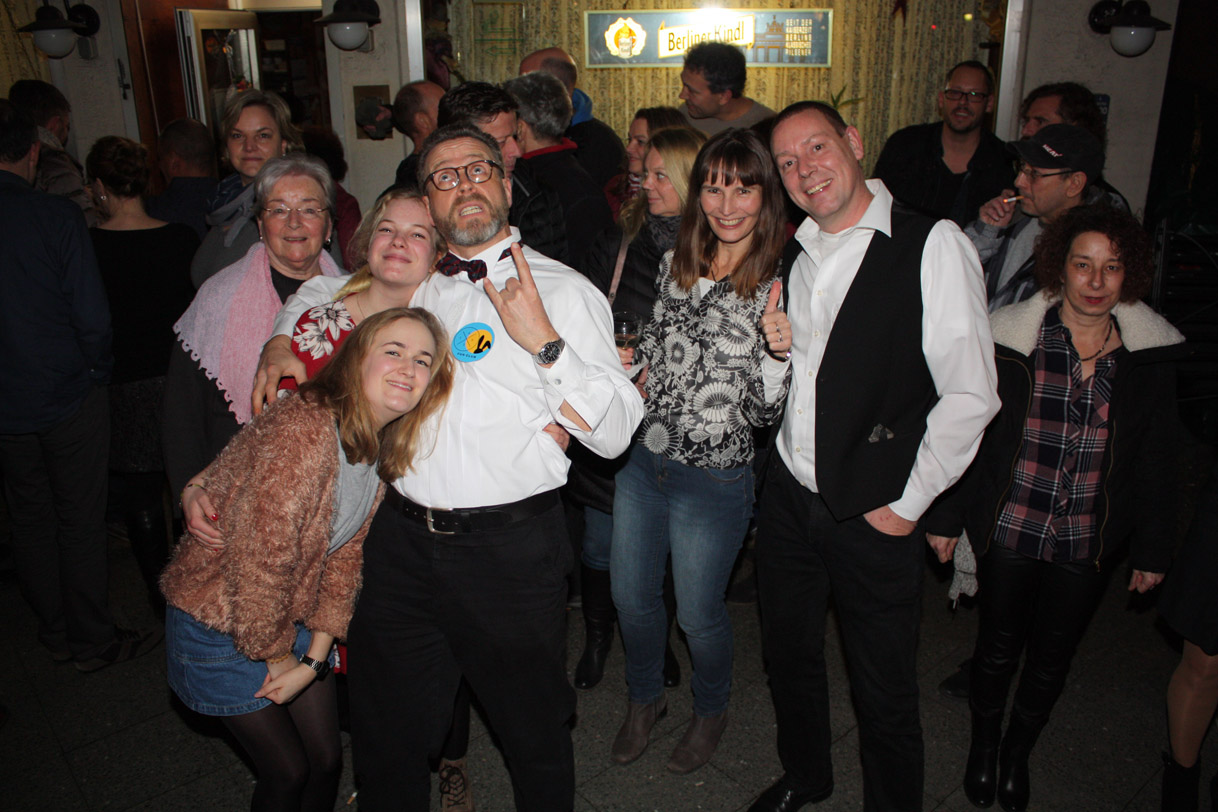 1074_100_Jahre_Party_2018_01_06_222549_by_Carsten_Papa.jpg