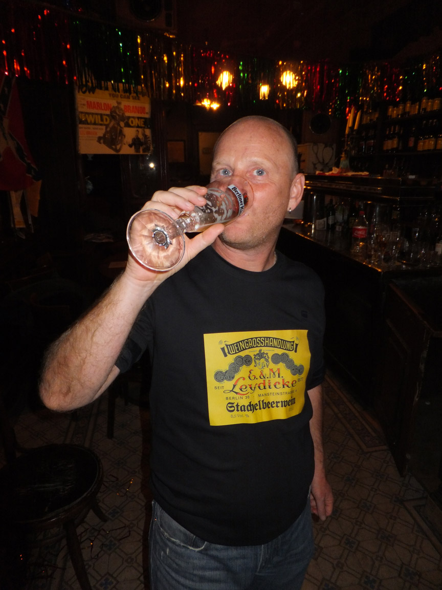 225_Jahre_Party_2012_12_30_021935_DSCF2425.jpg