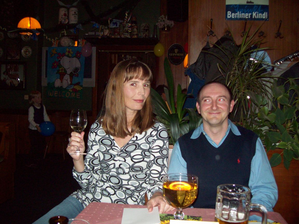 127_Maja_Geburtstag_2009_10_10_154420_Anja_100_0981.jpg
