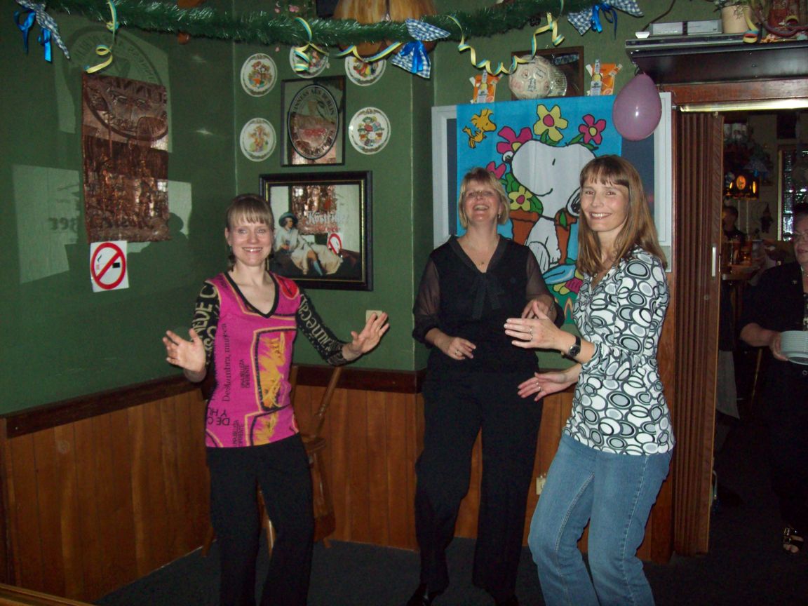 159_Maja_Geburtstag_2009_10_10_174215_Anja_100_0993.jpg